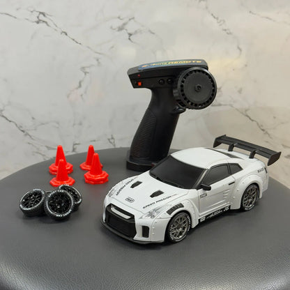 1:24 RC 20Km/h Nissan Drift Car